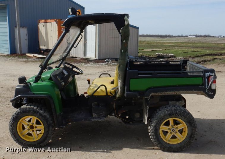 image for item MU9533 2012 John Deere  utility vehicle