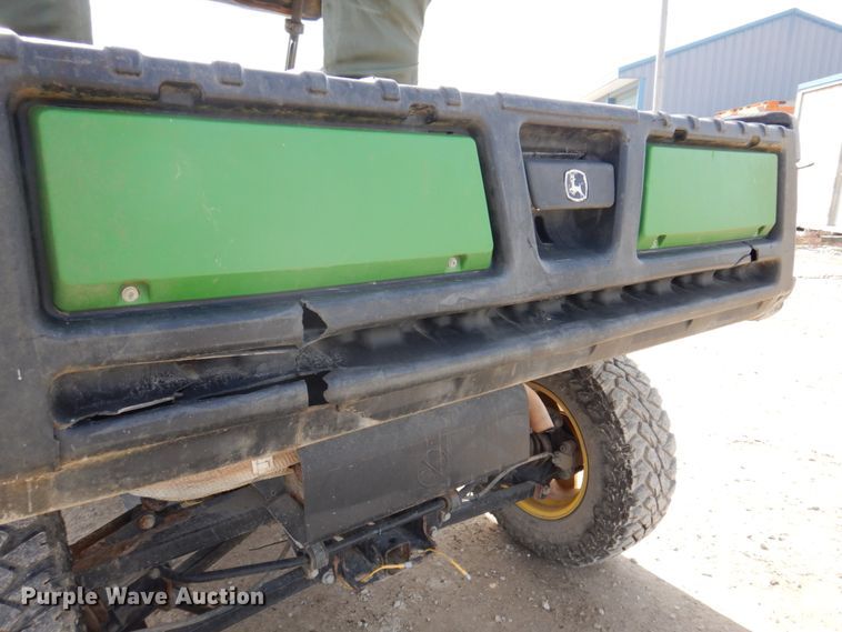 image for item MU9533 2012 John Deere  utility vehicle