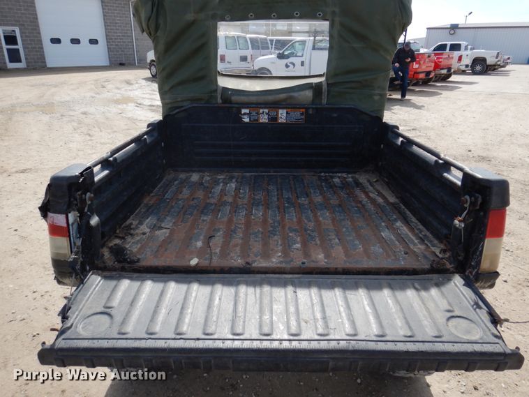 image for item MU9533 2012 John Deere  utility vehicle