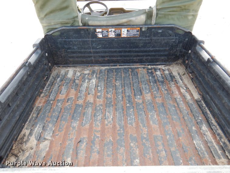 image for item MU9533 2012 John Deere  utility vehicle