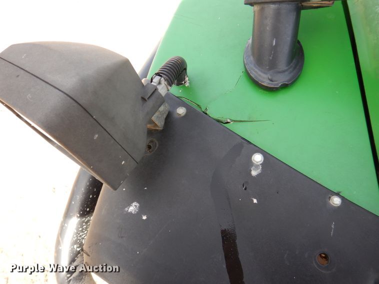 image for item MU9533 2012 John Deere  utility vehicle