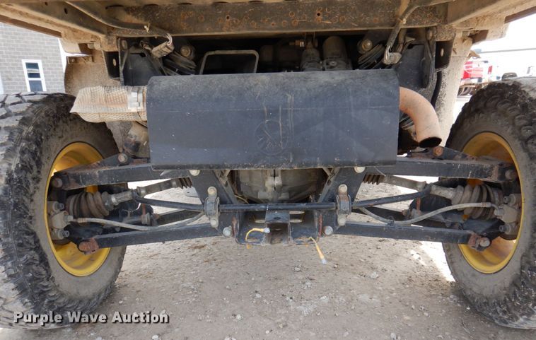 image for item MU9533 2012 John Deere  utility vehicle