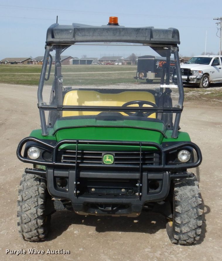 image for item MU9534 2011 John Deere  utility vehicle