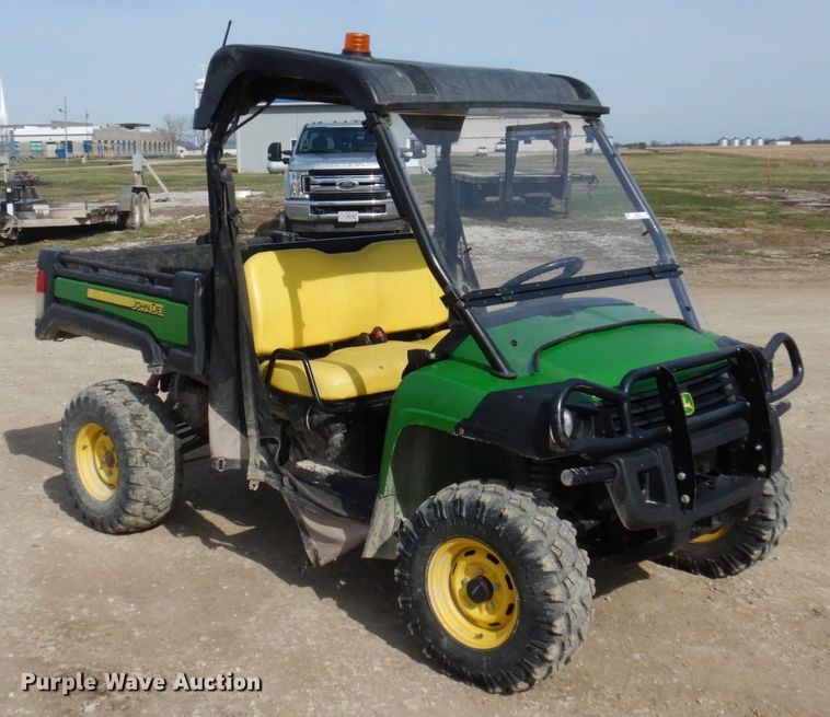 image for item MU9534 2011 John Deere  utility vehicle
