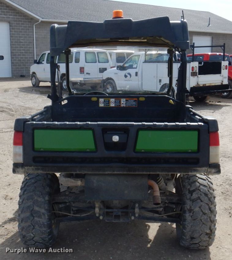 image for item MU9534 2011 John Deere  utility vehicle