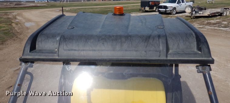 image for item MU9534 2011 John Deere  utility vehicle