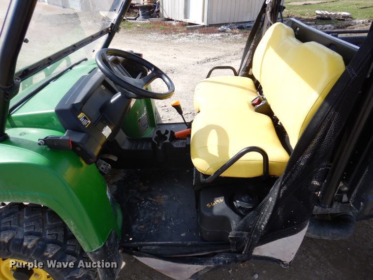 image for item MU9534 2011 John Deere  utility vehicle