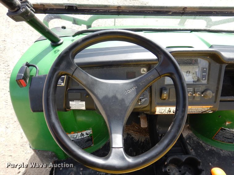image for item MU9534 2011 John Deere  utility vehicle