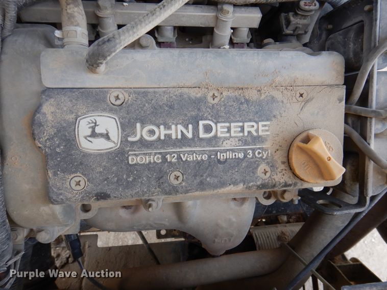 image for item MU9534 2011 John Deere  utility vehicle