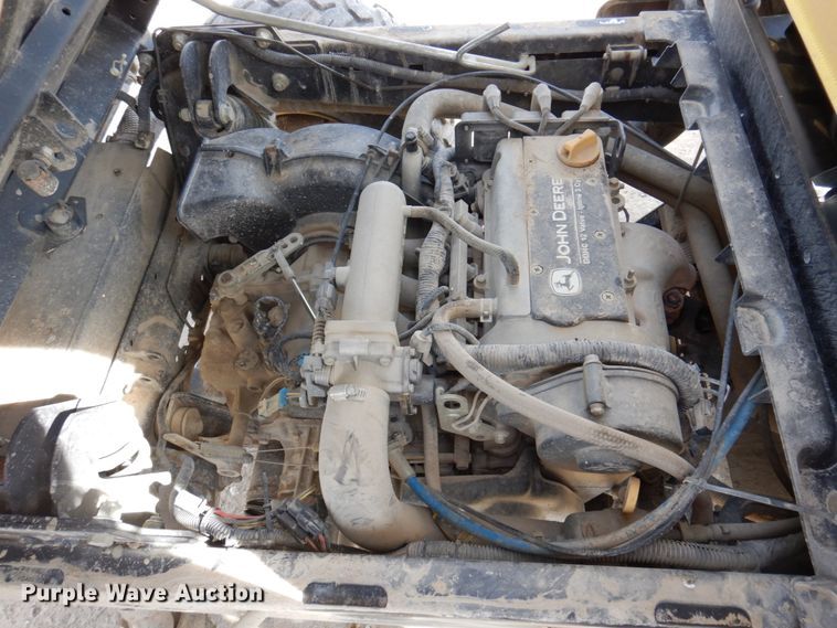 image for item MU9534 2011 John Deere  utility vehicle