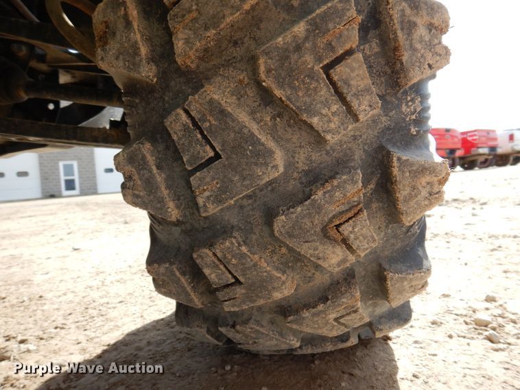 image for item MU9534 2011 John Deere  utility vehicle