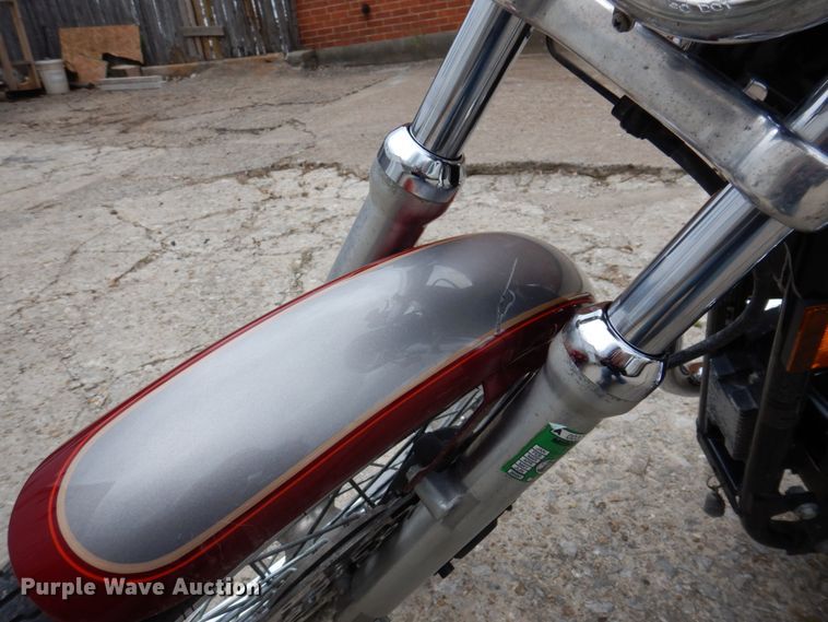 image for item MU9537 1997 Harley Davidson XL 1200C  motorcycle