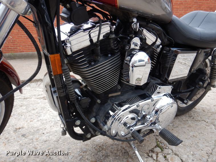 image for item MU9537 1997 Harley Davidson XL 1200C  motorcycle