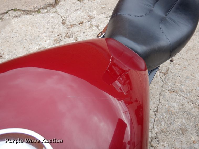 image for item MU9537 1997 Harley Davidson XL 1200C  motorcycle