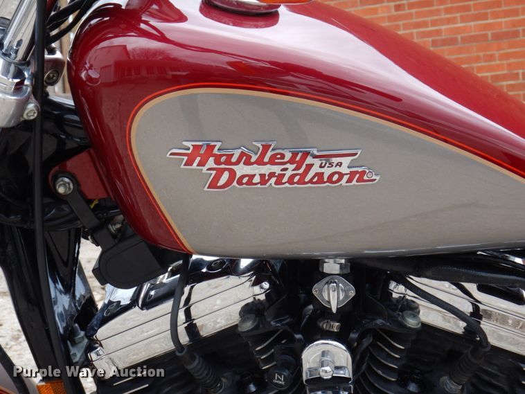 image for item MU9537 1997 Harley Davidson XL 1200C  motorcycle