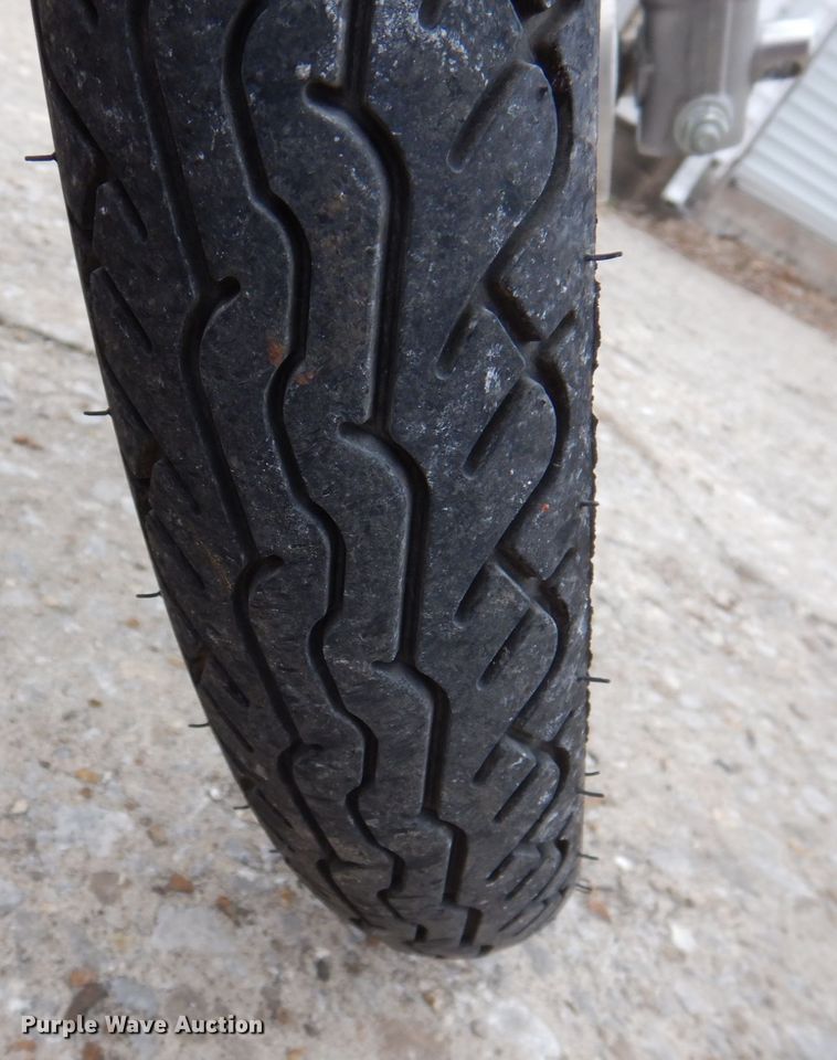 image for item MU9537 1997 Harley Davidson XL 1200C  motorcycle