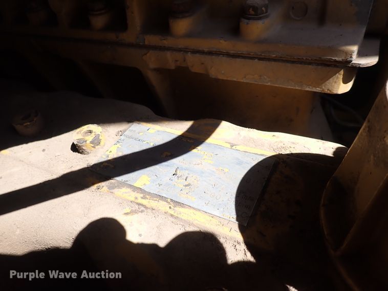 image for item DC4014 1994 Caterpillar 615C Series II  water wagon