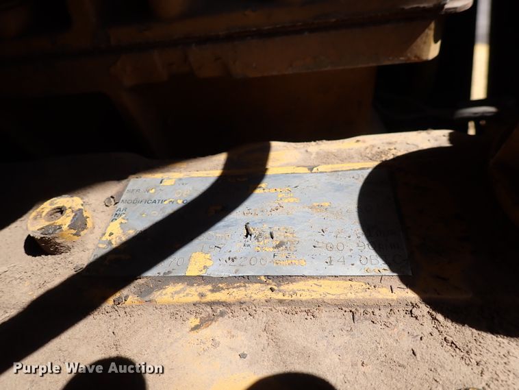 image for item DC4014 1994 Caterpillar 615C Series II  water wagon