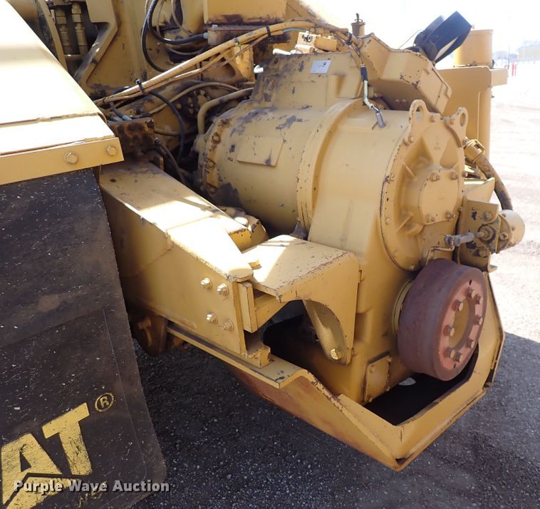 image for item DC4014 1994 Caterpillar 615C Series II  water wagon
