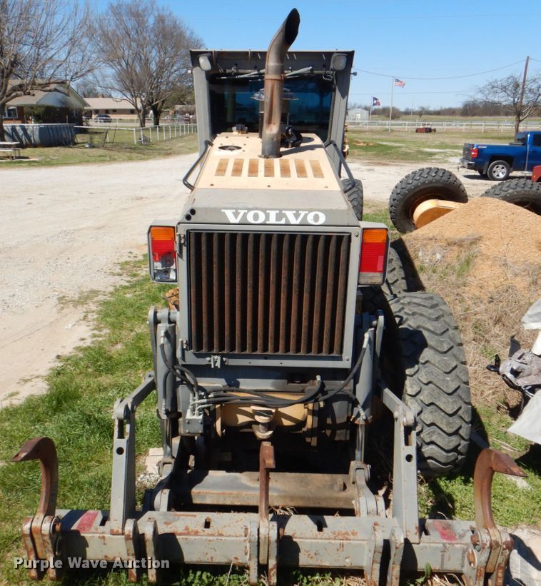 image for item DH7353 2001 Champion 720A  VHP motor grader