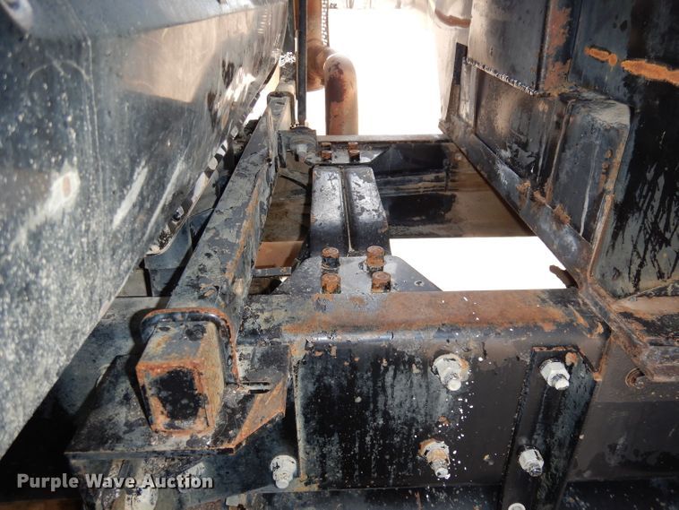 image for item DH8954 2000 Mack RD688S  dump truck