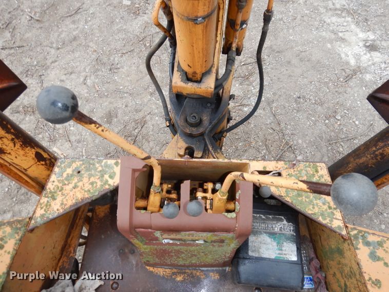 image for item DH8997 1986 Case 580 Super E  backhoe