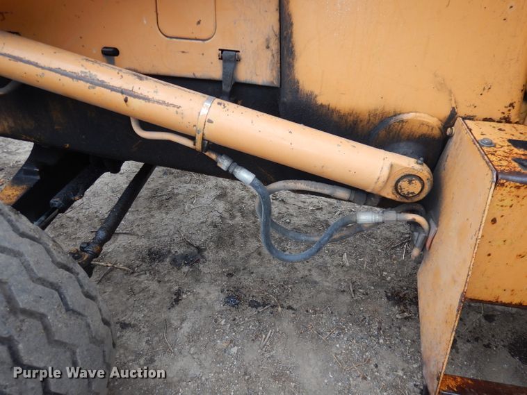 image for item DH8997 1986 Case 580 Super E  backhoe