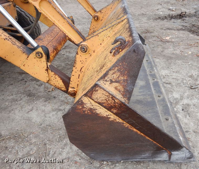 image for item DH8997 1986 Case 580 Super E  backhoe