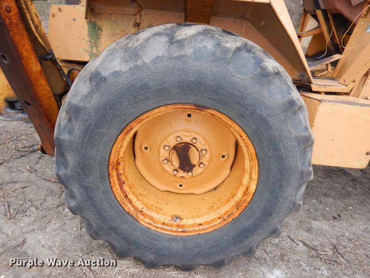 image for item DH8997 1986 Case 580 Super E  backhoe