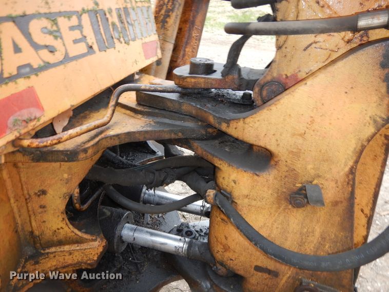 image for item DH8997 1986 Case 580 Super E  backhoe