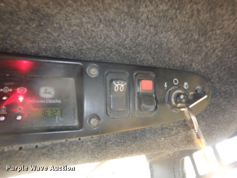 image for item DJ1298 2003 John Deere 250 skid steer loader