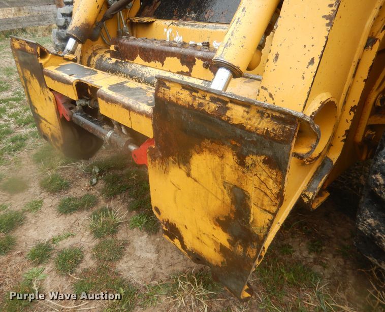 image for item DJ1298 2003 John Deere 250 skid steer loader