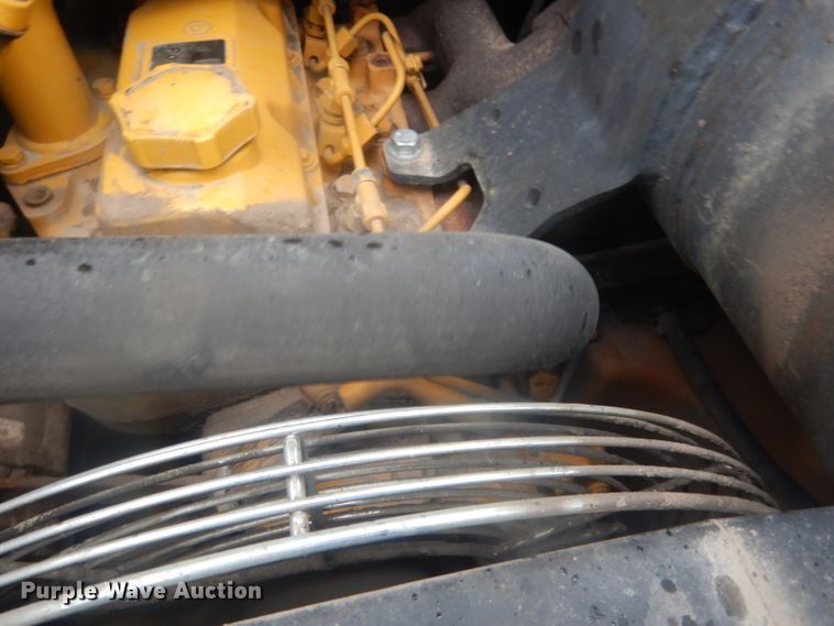 image for item DJ1298 2003 John Deere 250 skid steer loader