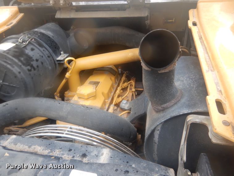 image for item DJ1298 2003 John Deere 250 skid steer loader