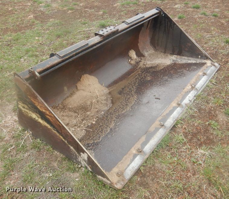 image for item DJ1298 2003 John Deere 250 skid steer loader