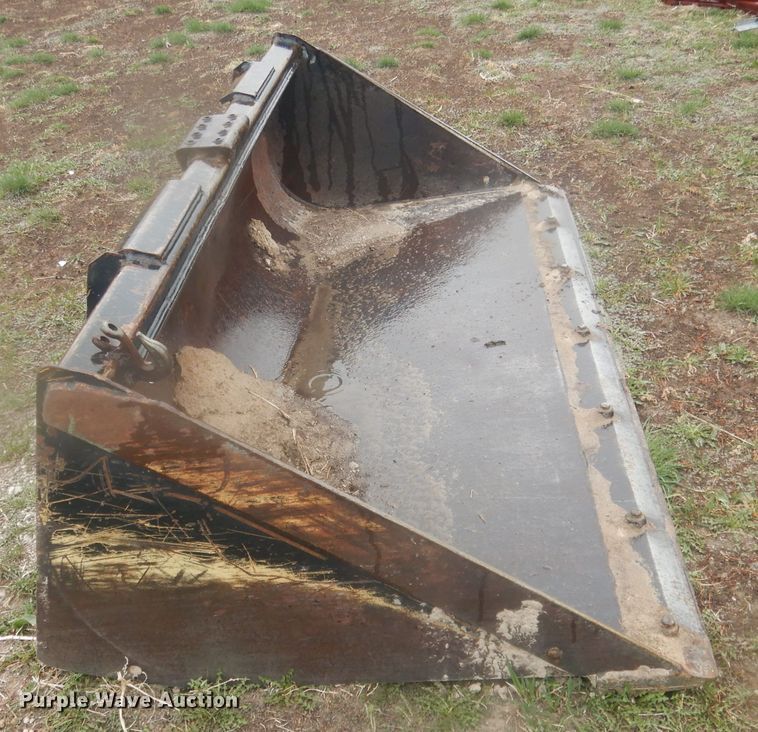 image for item DJ1298 2003 John Deere 250 skid steer loader