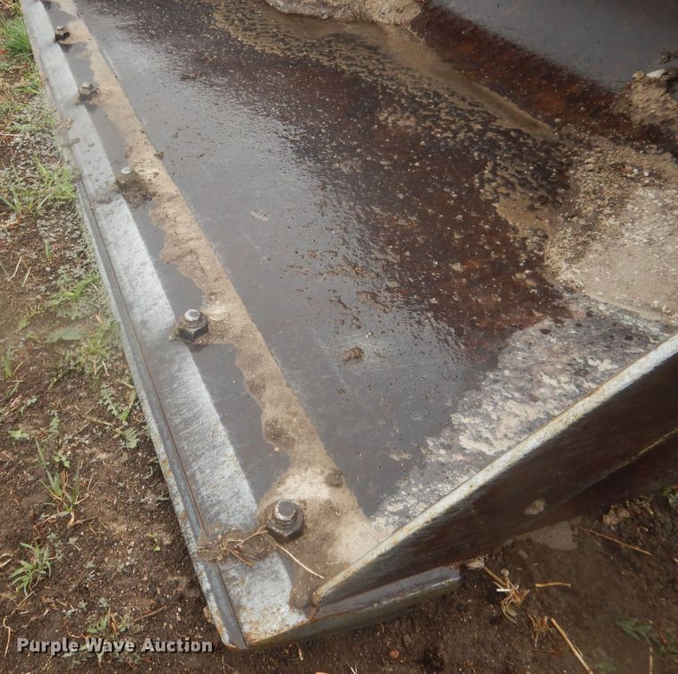 image for item DJ1298 2003 John Deere 250 skid steer loader