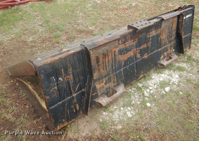 image for item DJ1298 2003 John Deere 250 skid steer loader