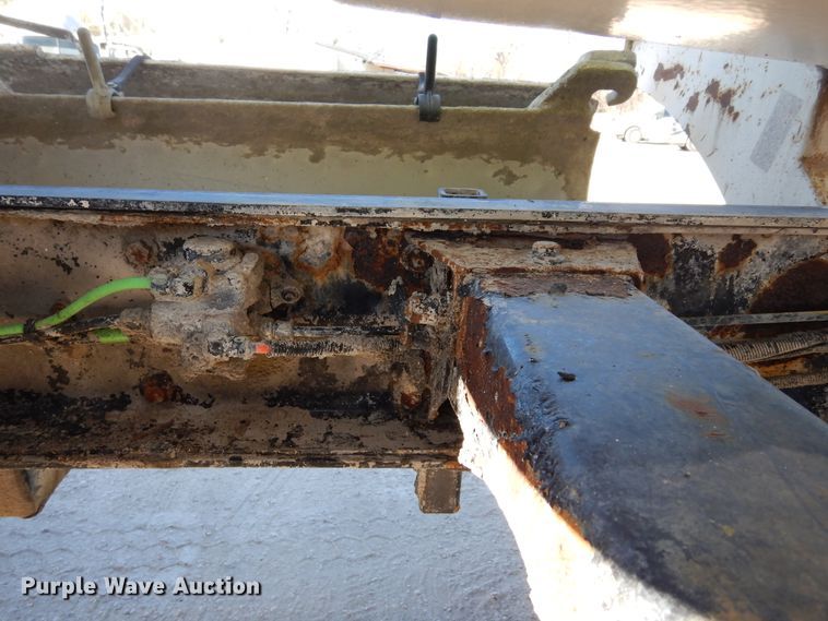 image for item DK0328 2007 Peterbilt 357  ready mix truck