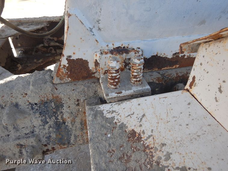 image for item DK0328 2007 Peterbilt 357  ready mix truck