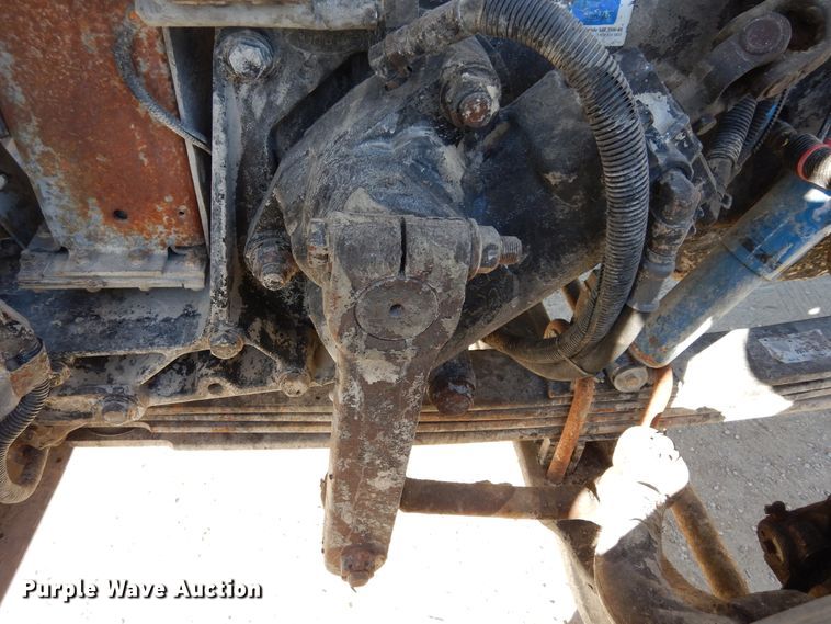 image for item DK0328 2007 Peterbilt 357  ready mix truck