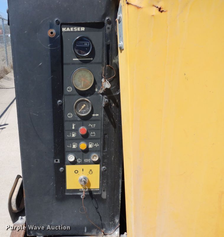 image for item DK0332 Kaeser M122  air compressor