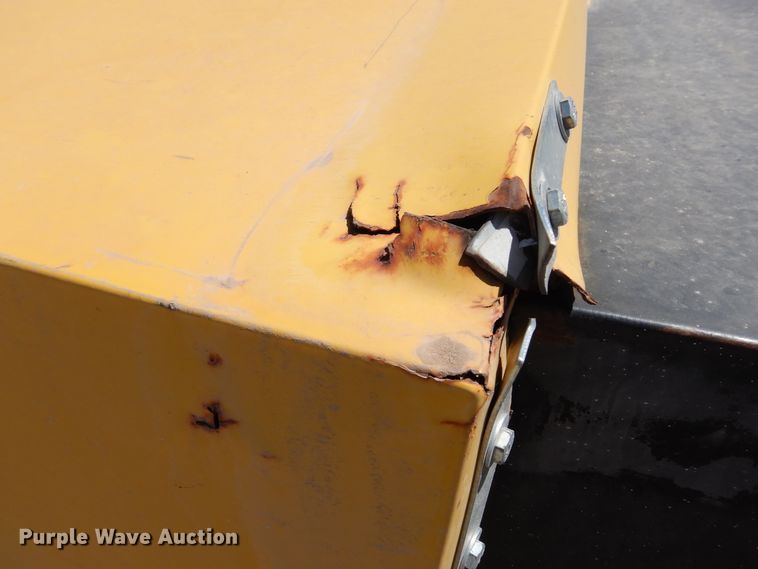 image for item DK0332 Kaeser M122  air compressor