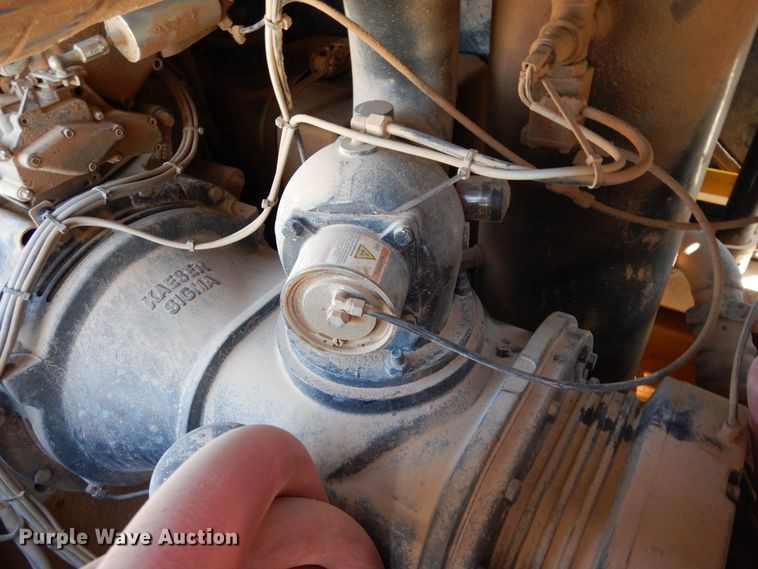 image for item DK0332 Kaeser M122  air compressor