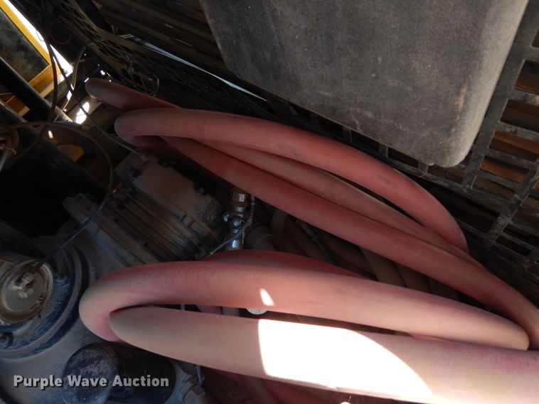 image for item DK0332 Kaeser M122  air compressor