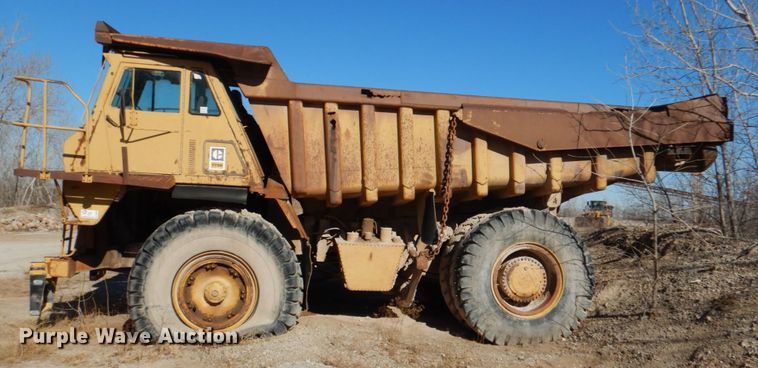 image for item DK3640 1983 Caterpillar 773B  haul truck