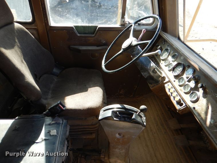 image for item DK3640 1983 Caterpillar 773B  haul truck