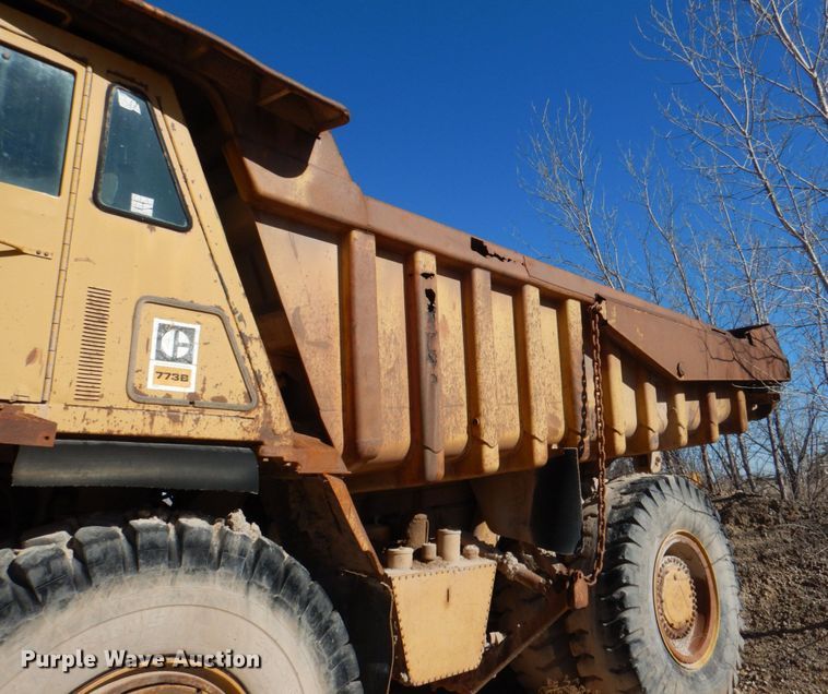 image for item DK3640 1983 Caterpillar 773B  haul truck