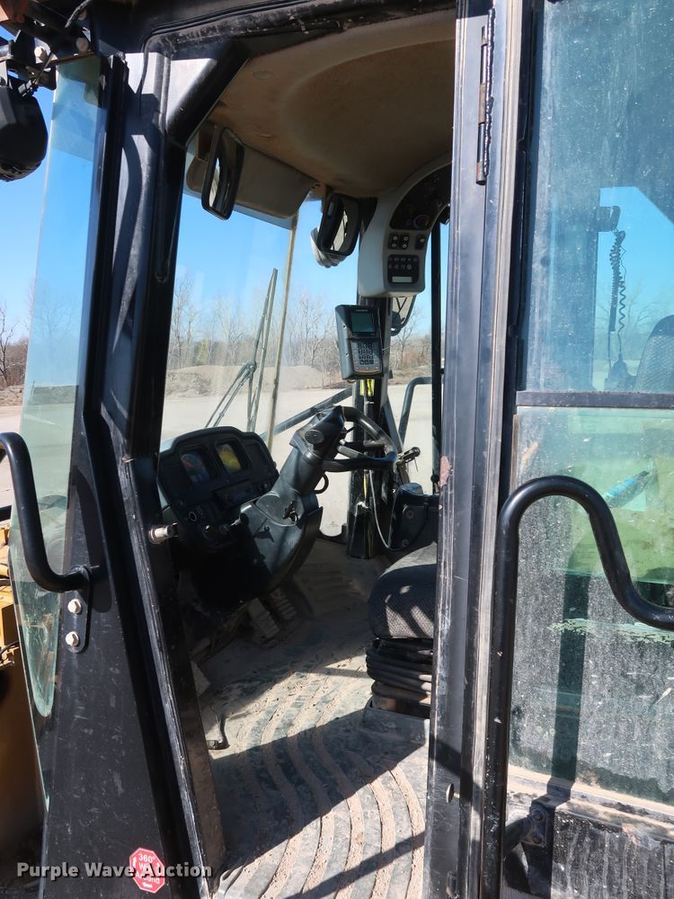 image for item DK3641 2010 Caterpillar 980H  wheel loader