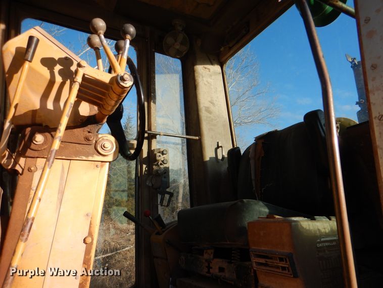image for item DK3646 1983 Caterpillar 12G  motor grader